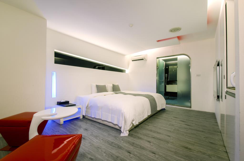 Ya Nold Fashion House Hotell Jiaoxi Exteriör bild
