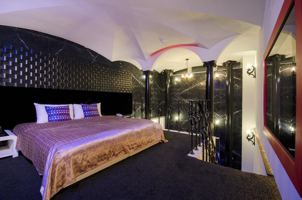 Ya Nold Fashion House Hotell Jiaoxi Exteriör bild