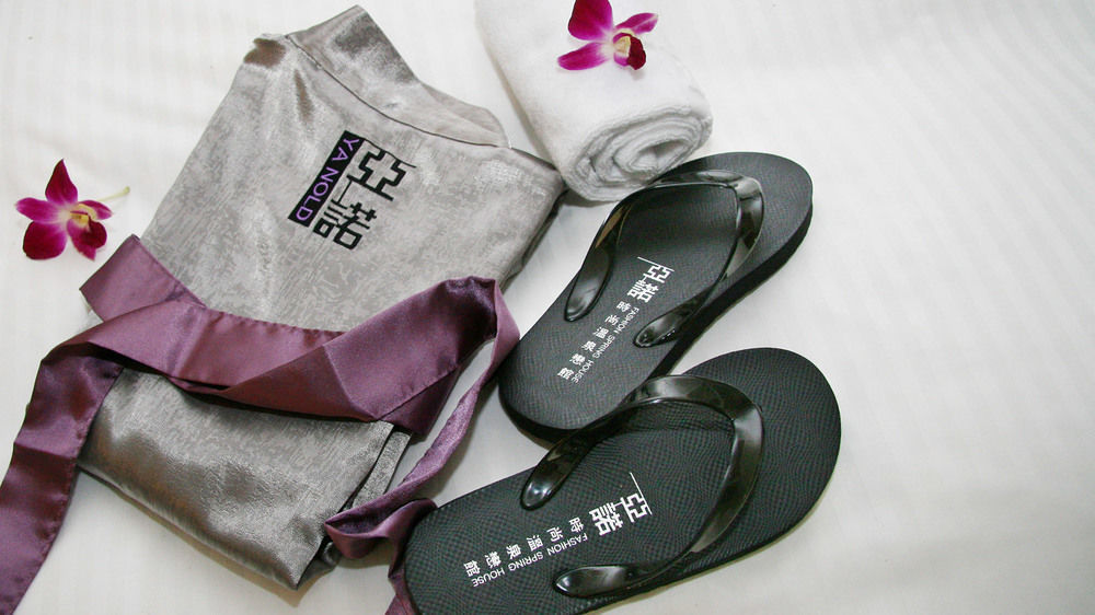 Ya Nold Fashion House Hotell Jiaoxi Exteriör bild